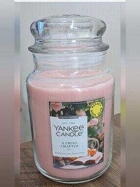 Yankee Candle Pink Jar 'A Fresh Chapter' Limited Edition